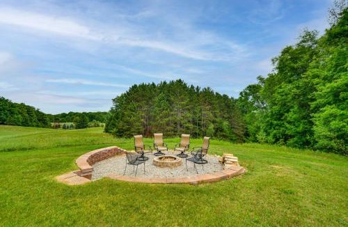 Rapid City House | 7,000 Sq Ft! Private Rapid City Estate w/Pool
