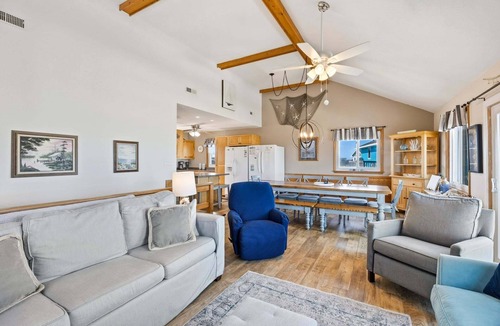 South Nags Head House | 7107 Intangible Bay * 1 Min Walk to the Beach
