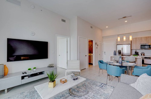 Northeast Miami Condo | 75 m² Condo ∙ 1 bedroom ∙ 4 guests