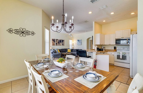 Tuscan Hills Villa | 8 Mi to Disney! Villa w/Heated Pool & Games