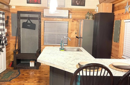 Waycross Cabin | 81 Pines II- The Pond House