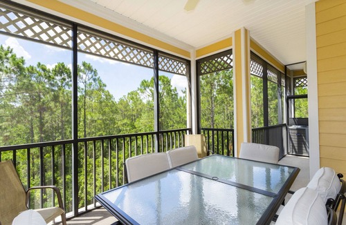 West Kissimmee Condo | 9.1 miles from Disney World, Sleeps 8-10, heated pool, hot tub, private balcony