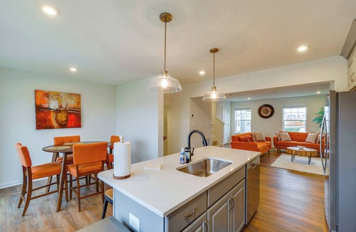Charles Town House | 9 Mi to Harpers Ferry: Outdoor Escape w/Fire Pit
