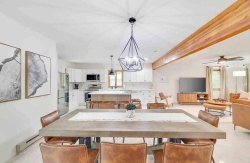 Albrightsville House | A Family Woodland Retreat