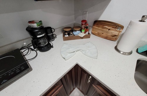 Gulf Highlands Apartment | A quiet and peaceful space for your stay away from home. Cleanliness