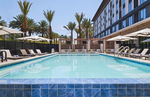 Las Vegas Hotel | AC Hotel by Marriott Las Vegas Symphony Park
