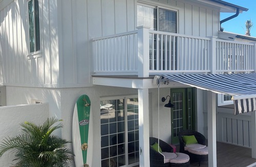 Nokomis House | Adorable Cottage On Casey Key with boat dock