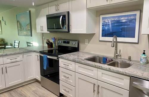 Yacht Club Condo | Affordable Waterfront Condo in Cape Coral, FL, near Sanibel and Ft. Myers!