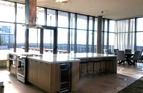 Reston Apartment | All inclusive 1Bd 1Bth Apt, steps away from metro & dining. Dulles IAD & 66 .