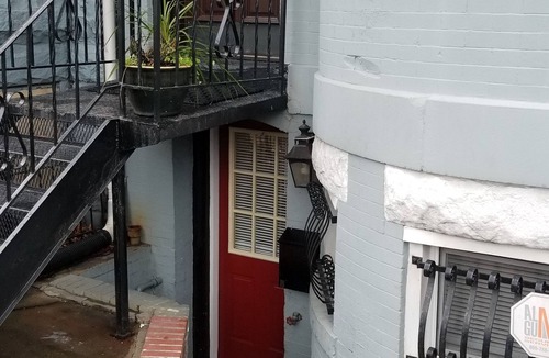 Logan Circle House | Amazing Logan Circle 2 Bdrm Bsmt Apt/Convention Center.