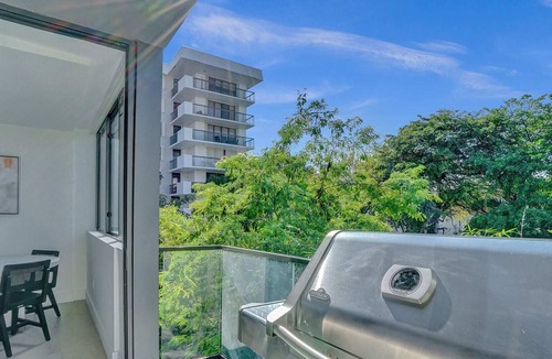Bay Harbor Islands House | Amazing Townhouse Bay Harbor, luxury Design 4/3.5