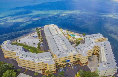 Rocky Point Condo | ❤Amazing Waterfront View/Near Downtown& Airport ☀🐬