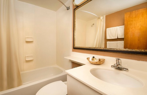Bethesda Hotel | American Inn Of Bethesda