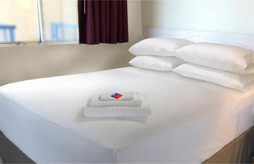 Central City Hotel | Americas Best Value Inn & Suites Corpus Christi