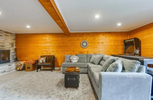 Waupaca House | Antiquing & Fishing: Riverfront Waupaca Home!