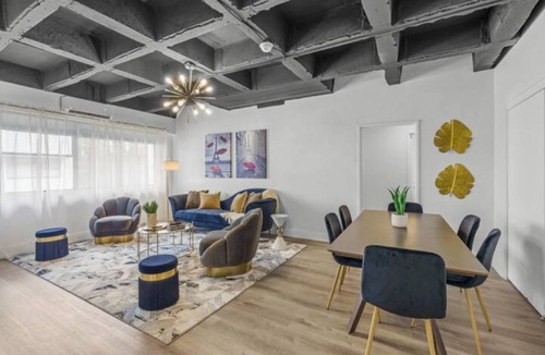 Lenox Apartment | Apartment 101