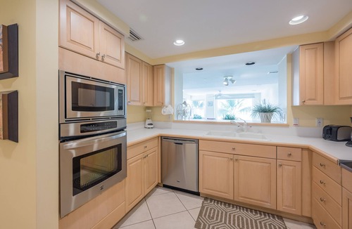 Truman Annex Condo | Aqua Breeze at the Truman Annex in Key West
