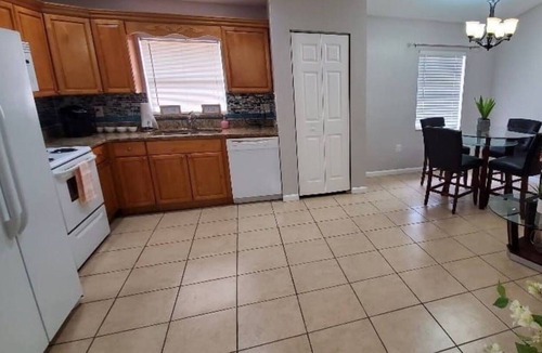 Egypt Lake-Leto House | Arthur's Apt Home 1 - One Bedroom House, Sleeps 2