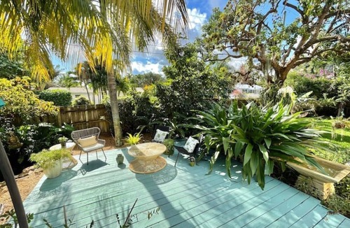 Lake Ida Shores House | Artist's Bungalow minutes to beach/downtown