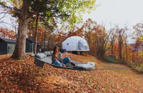 Fairview House | Asheville Luxury Glamping Dome - Mountain Views, and Hot Tub!
