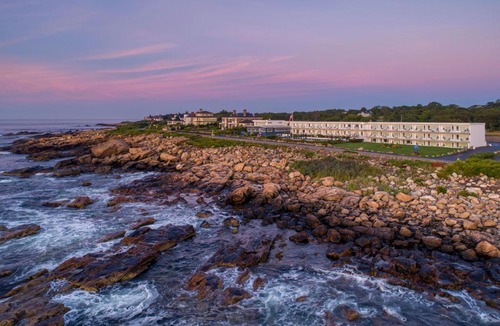 Gloucester Hotel | Atlantis Oceanfront Inn Gloucester