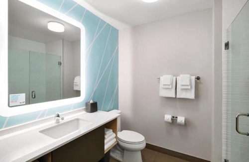 Witmer Hotel | avid hotels - Lancaster by IHG