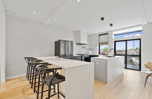 Lawrenceville House | Awe Inspiring - Modern 3BR Home