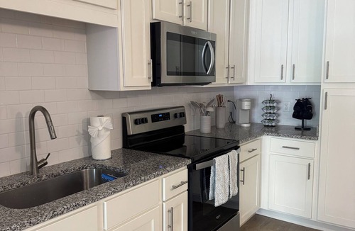Golden Glades - The Woods Apartment | Azure Luxe Haven Near TPC, Mayo Clinic & Beaches!