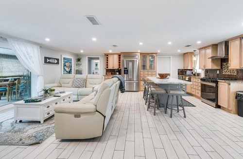 Whitney Beach House | Backyard Oasis! Waterfront Haven in Bradenton