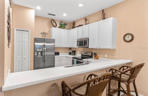 Bahama Bay Condo | Bahama Bay condo minutes from Disney. Harry Potter, Star Wars and Pirates rooms
