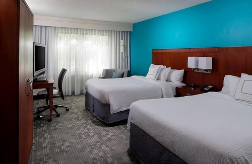 Boca Raton Hotel | Bask In The Sun, A Few Minutes to Boca Raton Beach! Pool, Parking, Pet-Friendly!