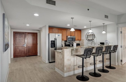 Baytowne Wharf Condo | Bayfront 3BR/3BA Lasata Condo w/Oversized Balcony