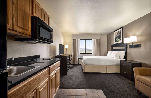 Elko Hotel | Baymont by Wyndham Elko
