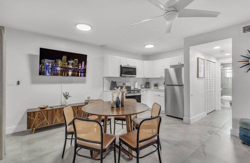 East Fort Lauderdale Apartment | Bayview Regency Apartments By Lowkl