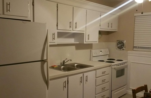 Pompano Beach Apartment | Beach Block Studio! Clean and Safe. Everything You Need For A Great Vacation.