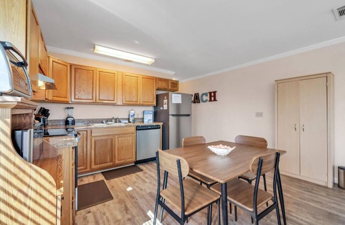 Seacrest Condo | 🐟Beach Front-1st Floor-Near Big Chill-Ramsgate 3