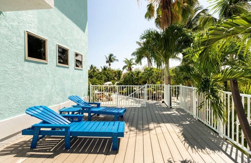 Sugarloaf Key House | Beach Getaway in the Florida Keys