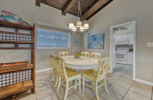 Destin Condo | Beach Getaway! Pet-friendly! Chateau La Mer 15E!