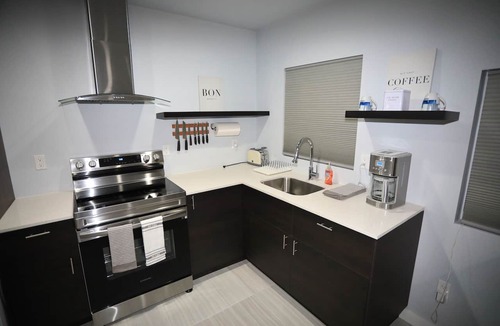 Laurel Condo | Beach is only one a minute drive. Nicely remodeled condo.