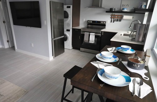 Laurel Condo | Beach is only one a minute drive. Nicely remodeled condo.