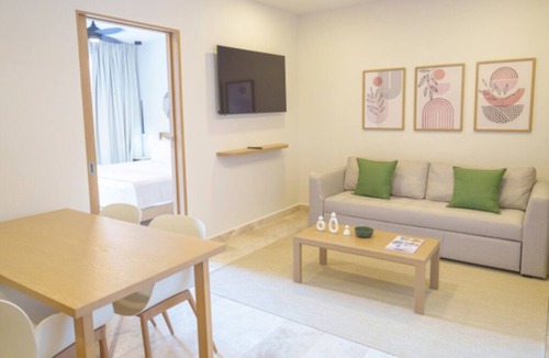 Downtown Hotel | Beach Proximity & Sky Pool! 4 Modern Units w/Balcony | 2 Minutes to 5th Avenue