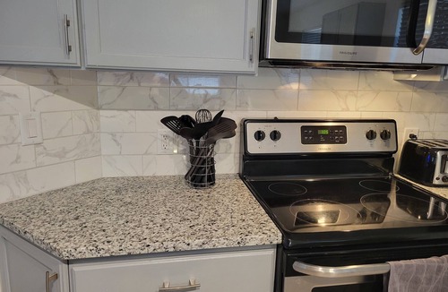 Bonita Springs House | Beach Sun & Fun-Private Pool & Hot Tub Dog Friendly.