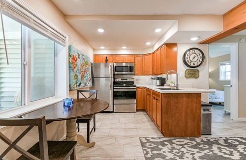 Acapulco Village House | Beach Waves B - Steps Away from the Beach, Book Now!