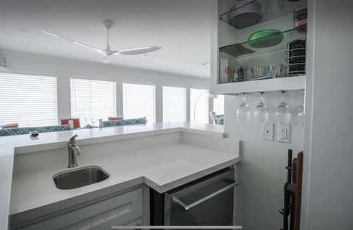 Pirates Beach House | BEACHFRONT - Beautiful home DIRECTLY on the SAND