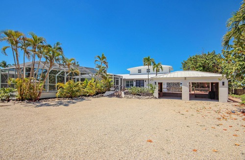 Sanibel House | Beachfront Private Pool Home - Sanibel Shuffle Beach House