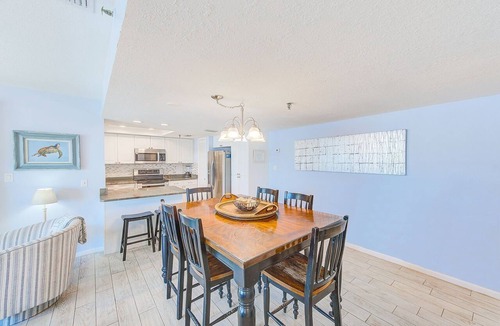 Redington Shores Condo | Beachview from Bedroom! Heated Pool/Spa,King Bed 3/3, 201