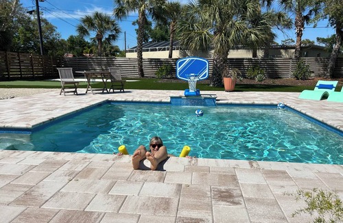Venice House | Beachwalk Bungalow on Venice Island - in-ground pool plus beach just steps away!