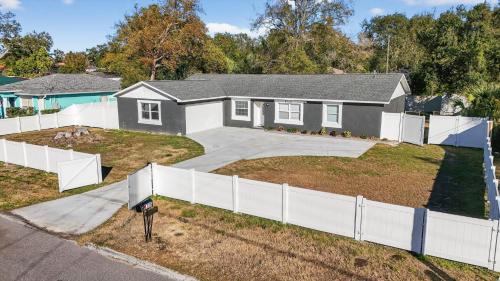 Temple Crest House | Beautiful 4-2 house, minutes from Busch Gardens