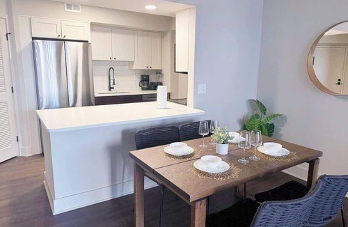 Pentagon City Apartment | Beautiful Apt in the Heart of Pentagon