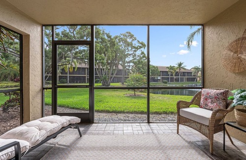 Gulf Gate Estates Condo | Beautiful condo near Siesta Key and Siesta beach